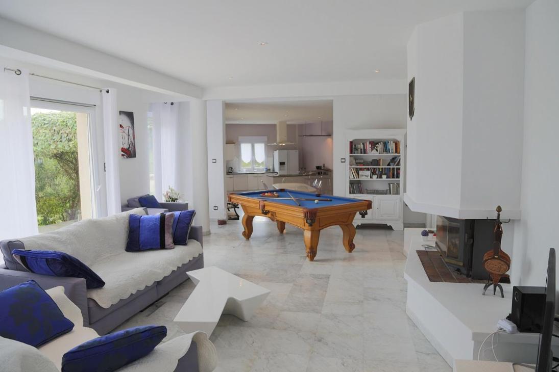Elegante Villa De 180M3 Avec La Superbe Vue Connaux Eksteriør billede
